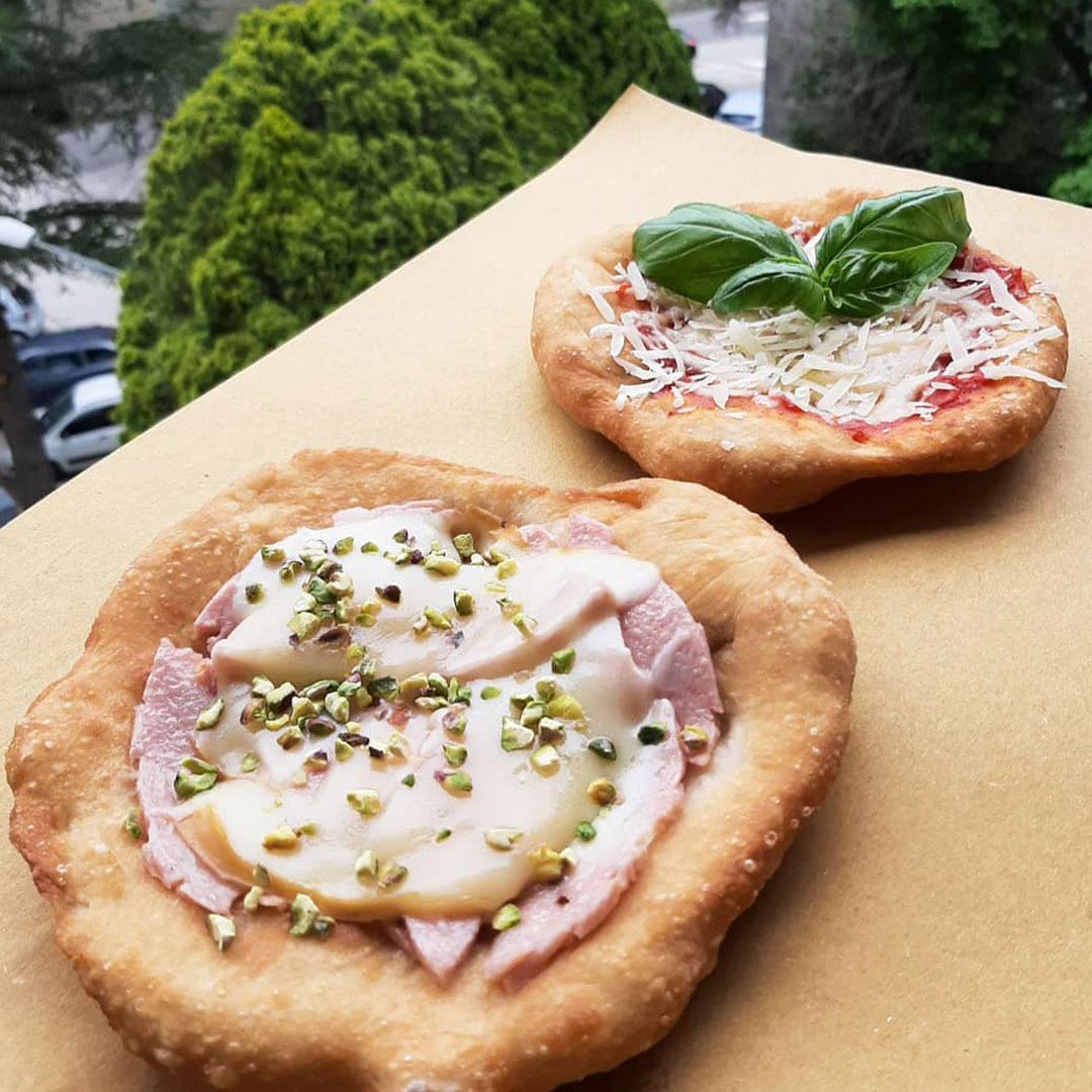 pizza montanara #edènapoliasantafiora #edènapoliasantafiora pizzeria a Santa Fiora